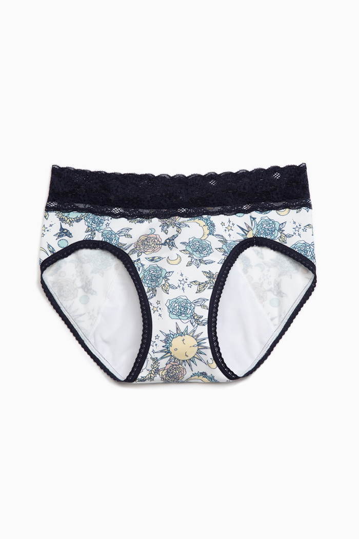 Milky Way．Mid Rise Cotton Lace Waist Period Brief Panty(Mysterioso)