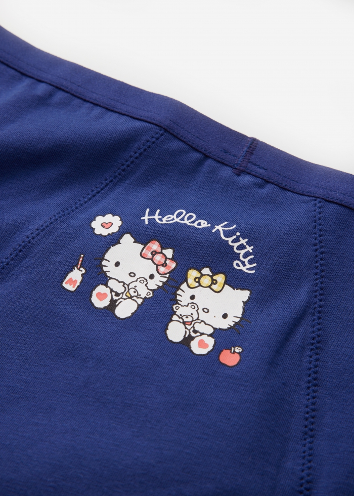 Hello Kitty系列．高腰生理褲(靛藍-閨蜜抱熊熊)