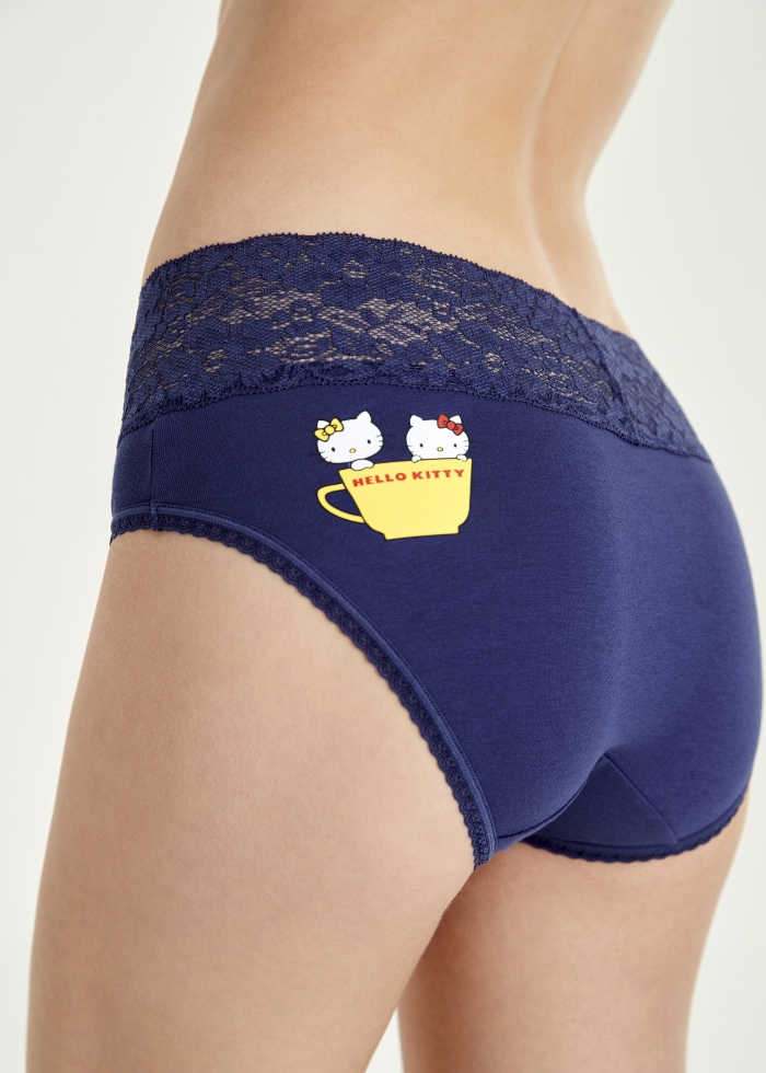 Hello Kitty午茶系列．V蕾絲中腰三角內褲(靛藍-咖啡杯)