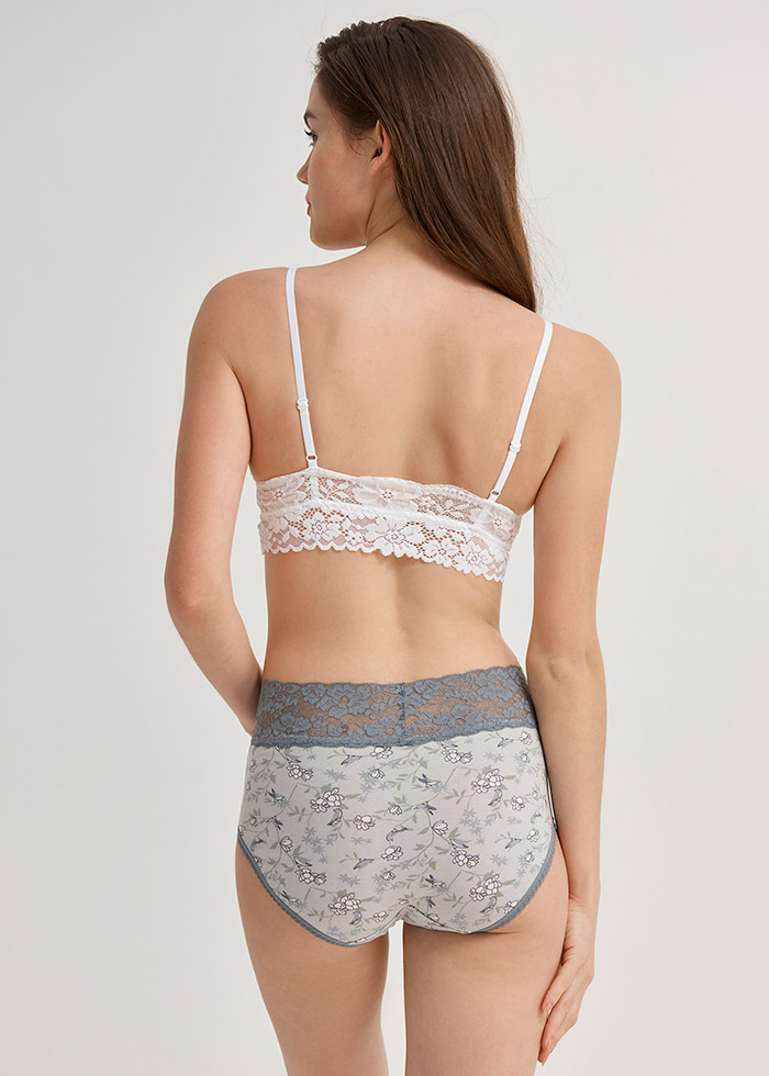 Happiness．Ultra High Rise Cotton V Lace Waist Brief Panty(Lint)
