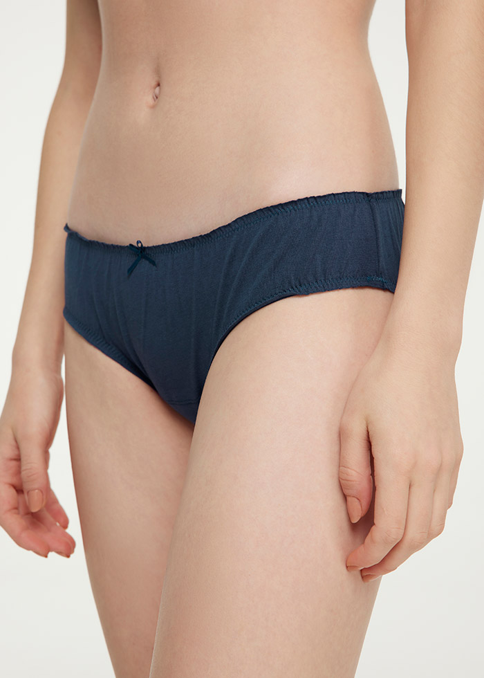 Classic．Mid Rise Cotton Ruffled Brief Panty(Midnight Navy)