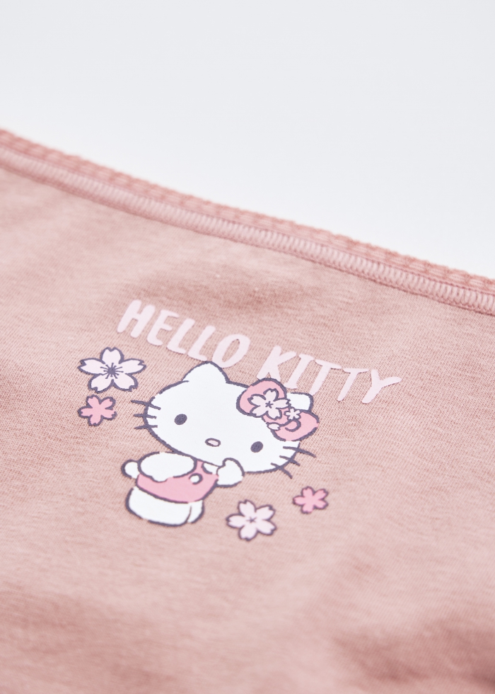 女童三入組_Hello Kitty系列．花邊緊帶三角內褲(草莓/櫻花/小熊)