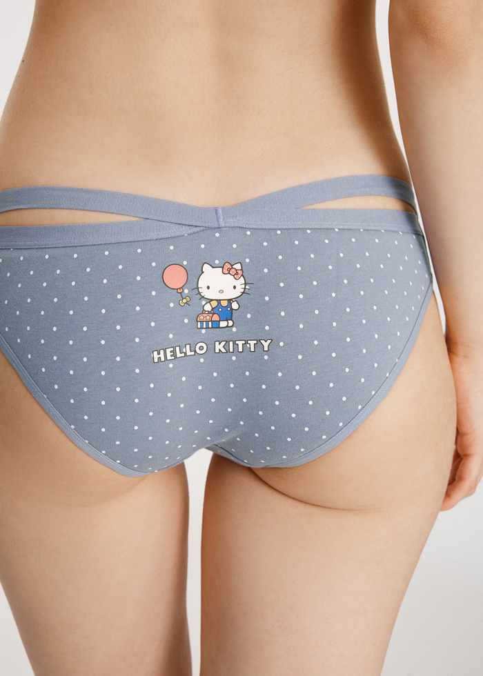 Hello Kitty經典系列．交叉美臀低腰三角內褲(藍點點-氣球)