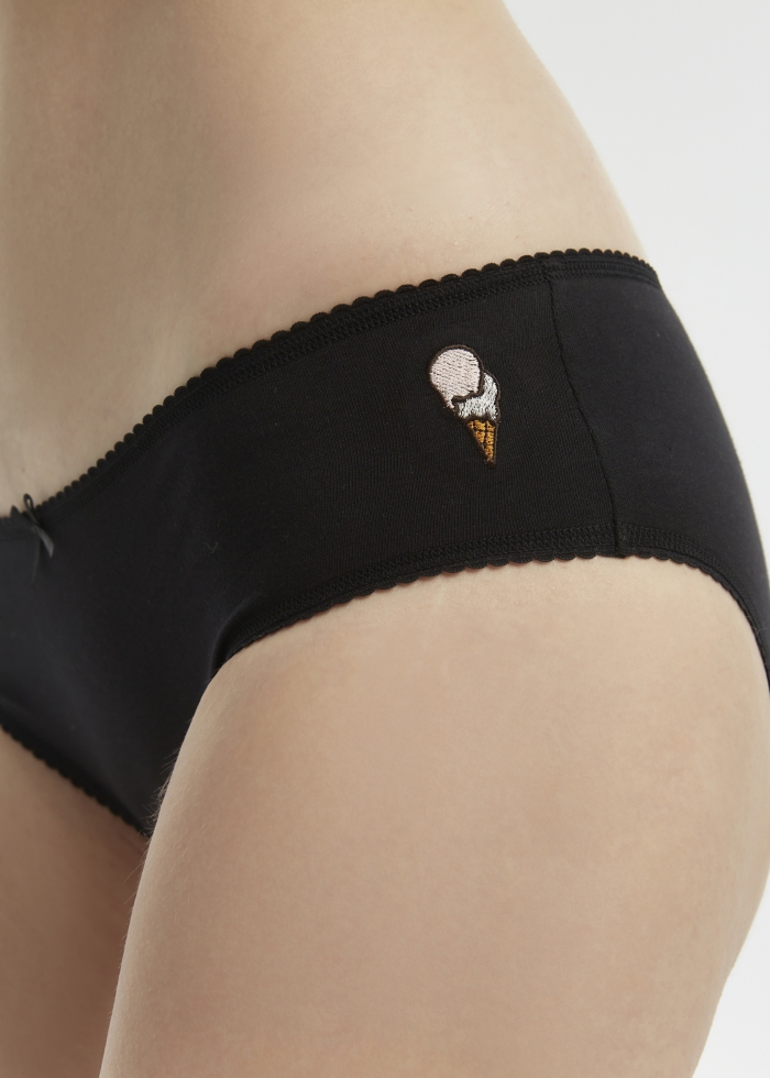 Pleasure of Eating．Mid Rise Cotton Picot Elastic Brief Panty(Burger&Pizza Pattern)