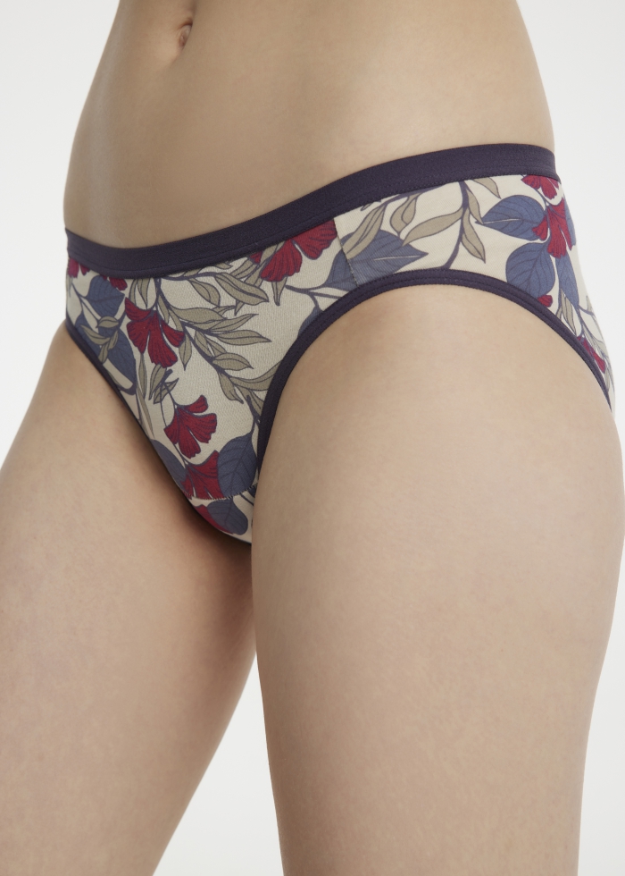 Wishes Come True．Low Rise Cotton Brief Panty(Biking Red)