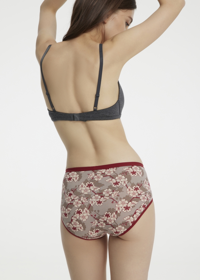 Wishes Come True．High Rise Cotton Brief Panty(Plum Bossom Pattern)