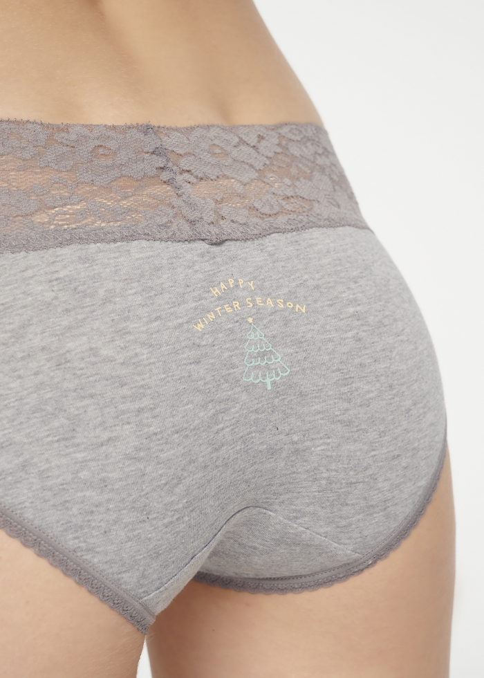 New Beginning．Mid Rise Cotton V Lace Waist Brief Panty（Drizzle）