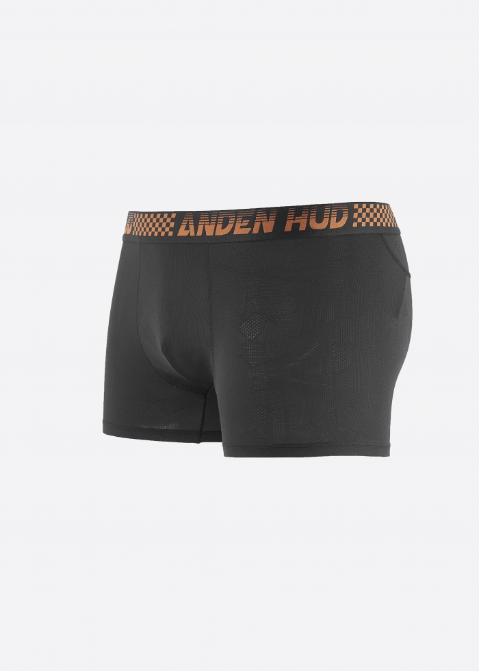 男款_吸濕排汗機能系列．緹花短版平口內褲(黑-橘方格緊帶)