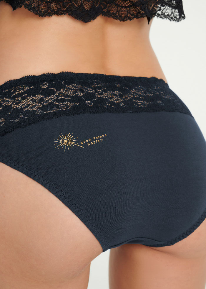New Beginning．Mid Rise Cotton Stretch Lace Waist Brief Panty(Drizzle)