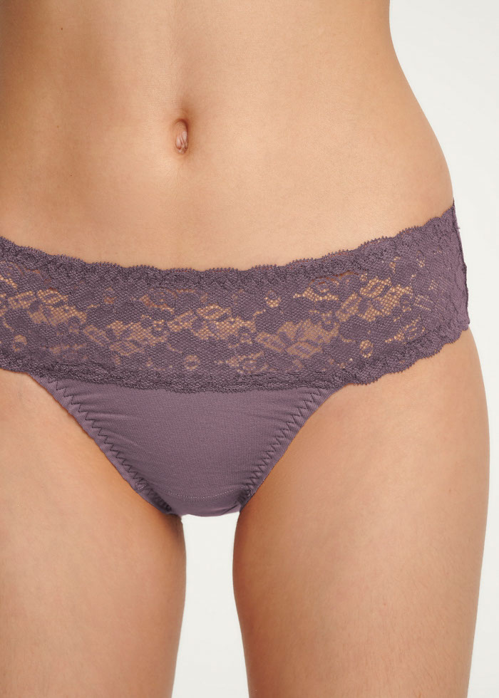 Stars Diary．Mid Rise Cotton Stretch Lace Waist Brief Panty(Light Taupe)
