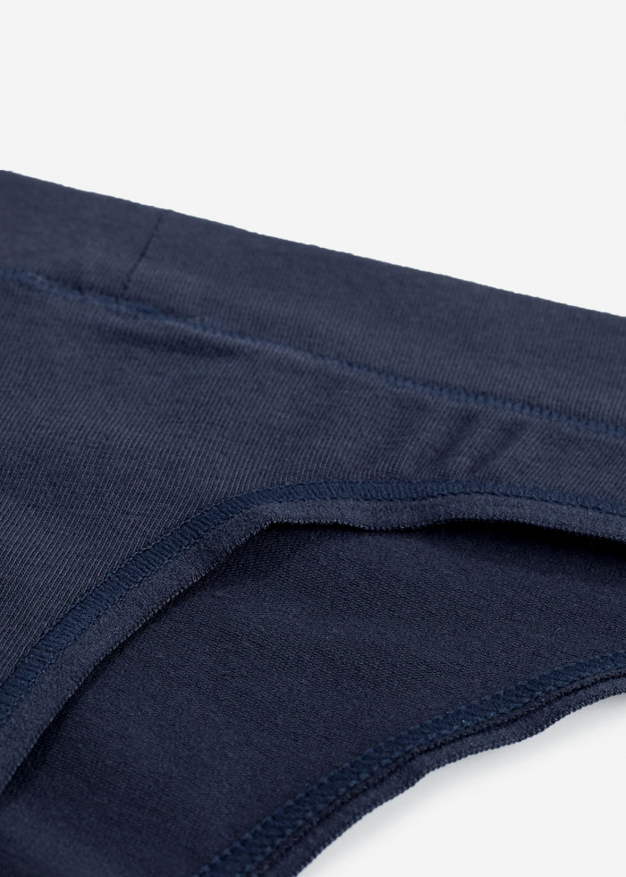 簡約系列．棉質反摺低腰丁字褲(深藍)