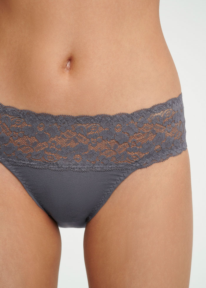 Romantic．Mid Rise Cotton Stretch Lace Waist Brief Panty(Withered Rose)