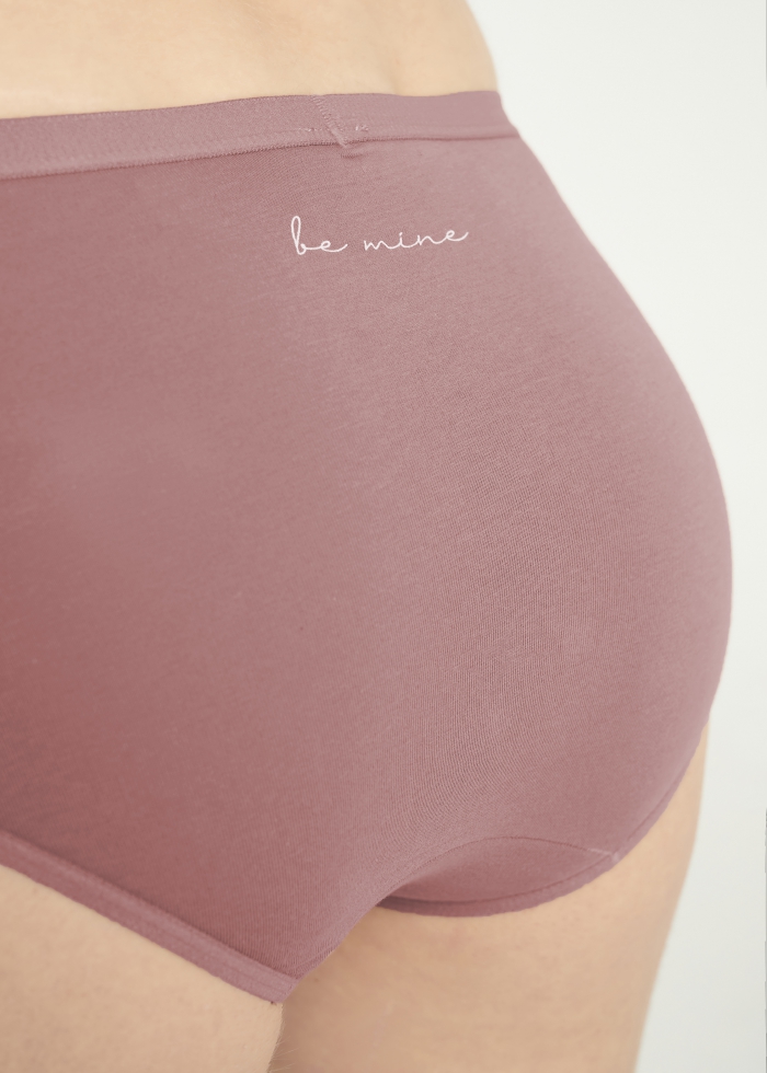 Romantic．Mid Rise Cotton Brief Panty(Roses Pattern)