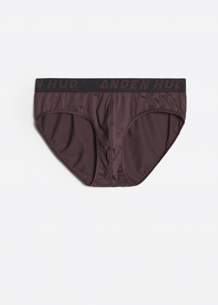 Moisture-Wicking Collection．Men Brief Underwear（AH Waistband - Burgundy）