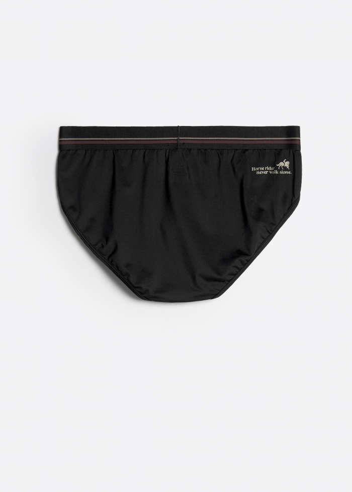 Moisture-Wicking Collection．Men Brief Underwear（Black）