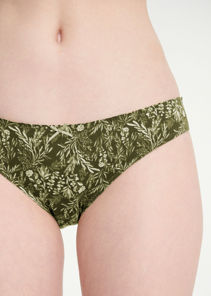 Tranquil Garden．Low Rise Cotton Ruffled Brief Panty(Luxuriant Pattern)