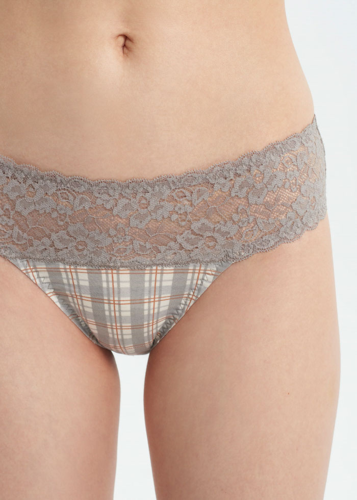 Harvest Moon．Mid Rise Cotton Stretch Lace Waist Brief Panty(Vintage Check Pattern)