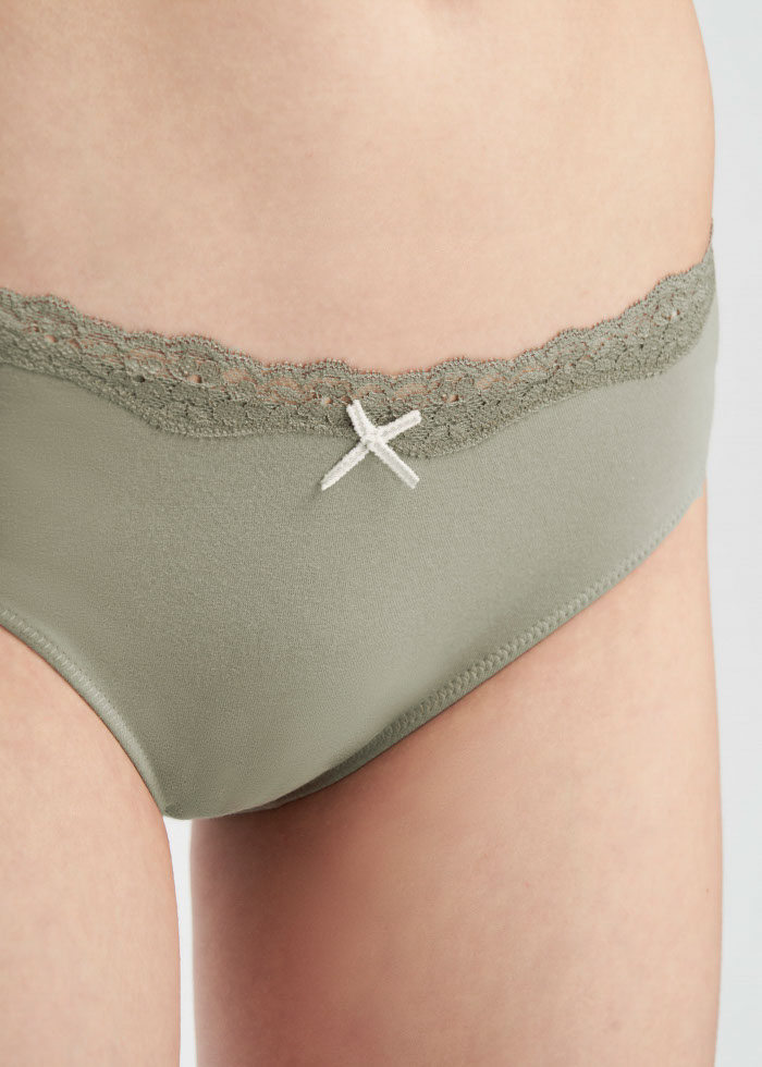Harvest Moon．Mid Rise Cotton Lace Detail Hipster Panty(Moon Mist - Countryside Bow)