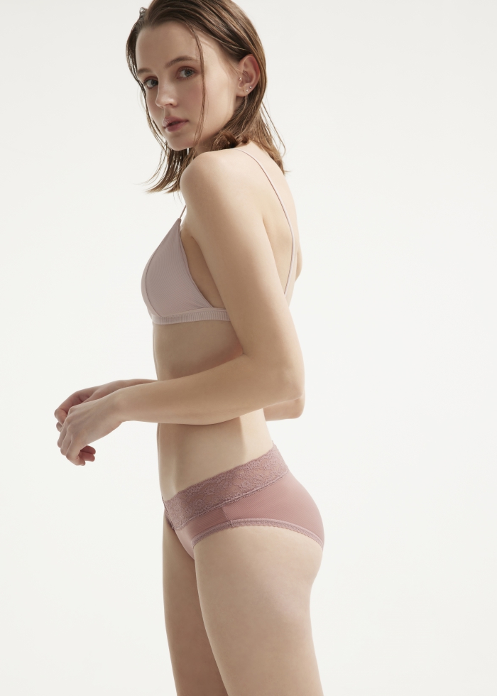 Cool Series．Low Rise Cool V Lace Waist Brief Panty(Ash Rose)