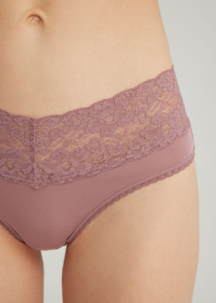 MODAL Series．Mid Rise Modal V Lace Waist Brief Panty(Withered Rose)