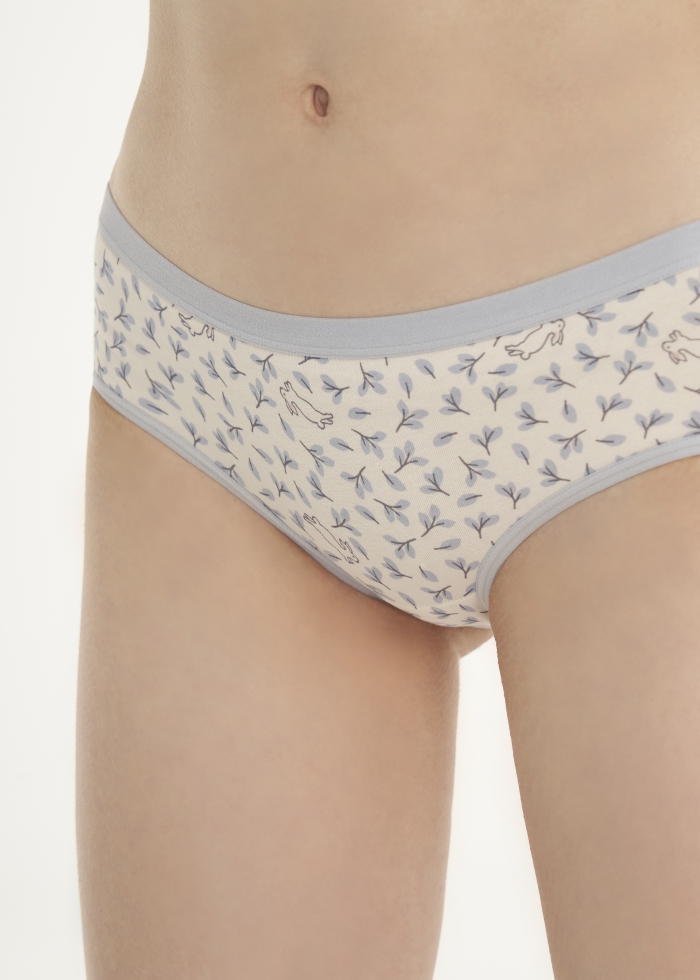 Hygiene Series．Mid Rise Cotton Brief Panty(Canteen)
