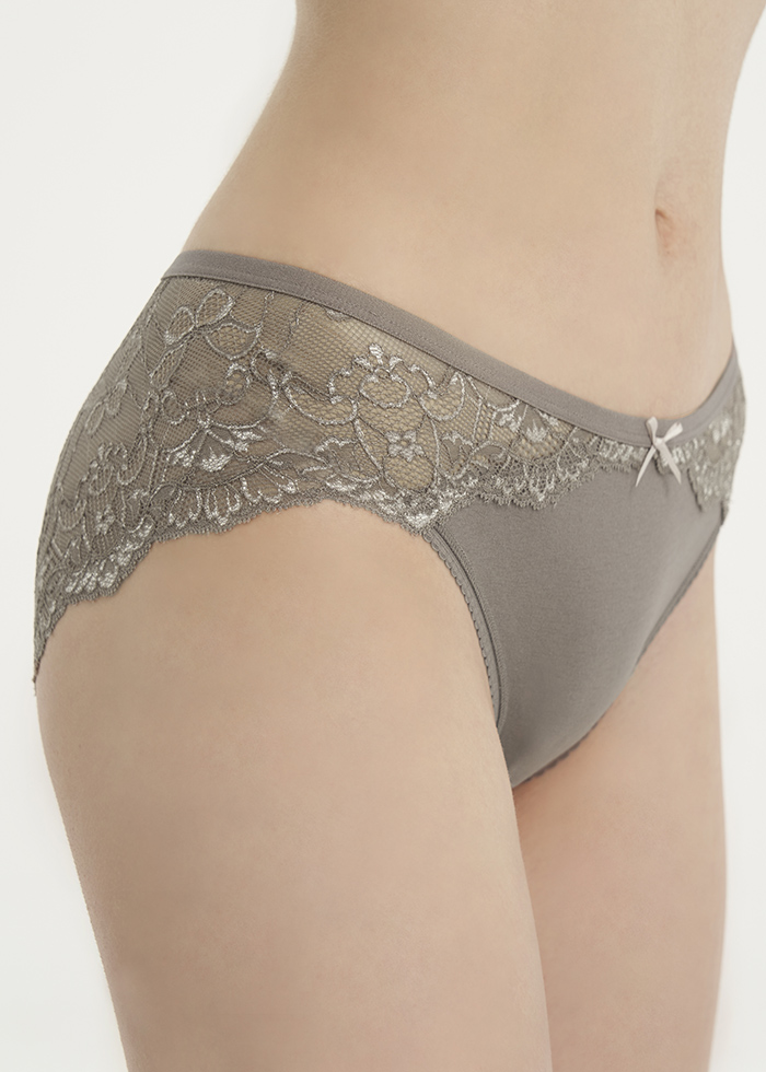 Close to me．Mid Rise Floral Lace Cotton Detail Hipster Panty(Checker Pattern (Two-Tone Lace))