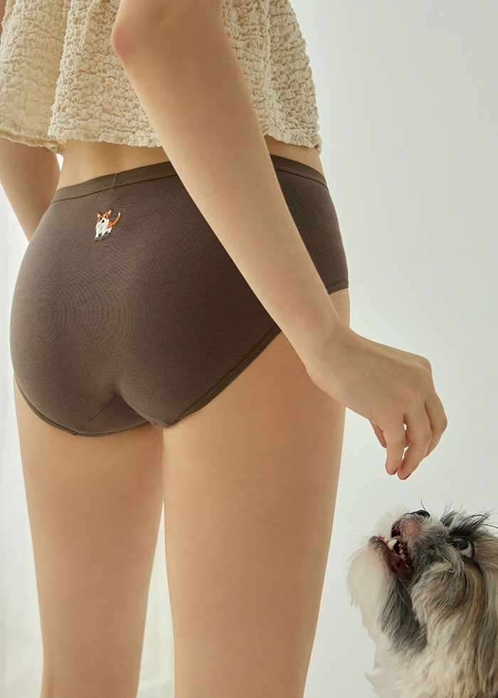 By your side．Mid Rise Cotton Brief Panty（Corgi Embroidery）
