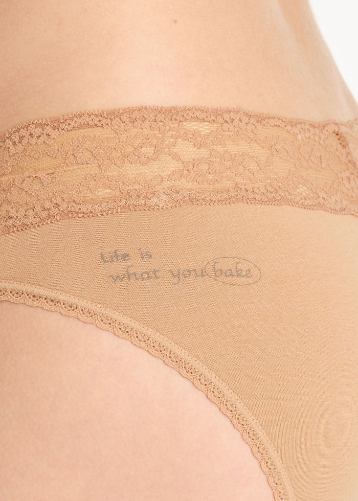 Heartwarming Baking．Low Rise Cotton V Lace Waist Brief Panty(Sirocco)