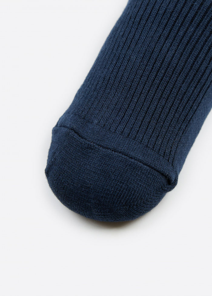 Happy mind．Men Mid Calf Socks(Navy-Embroidery)