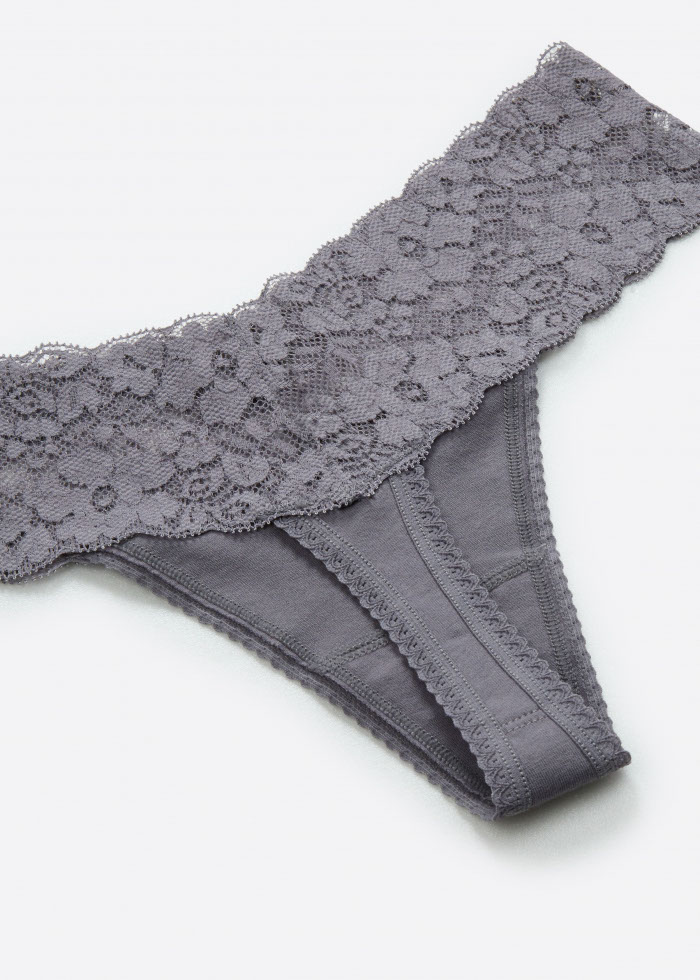 Party Time．Low Rise Cotton V Lace Waist Thong Panty(Fur Seal Pattern)