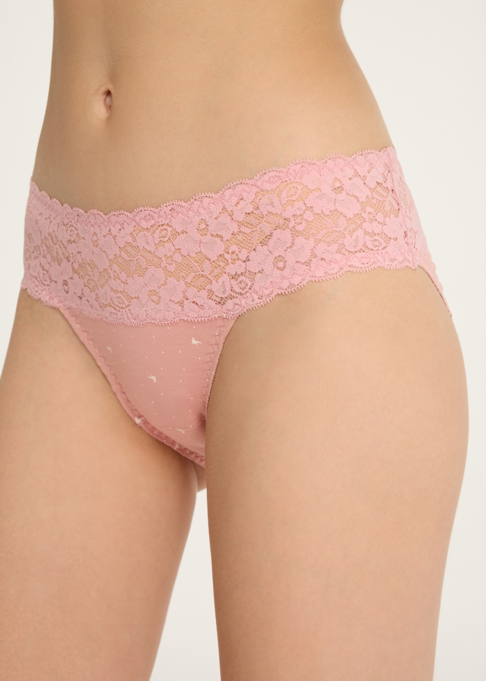 Celebration．Mid Rise Cotton Stretch Lace Waist Brief Panty(Small Fur Seal Embroidery)