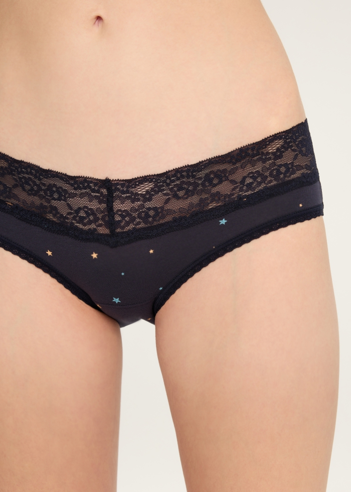 Weather Mood．Low Rise Cotton V Lace Waist Brief Panty(Starry Sky Pattern)