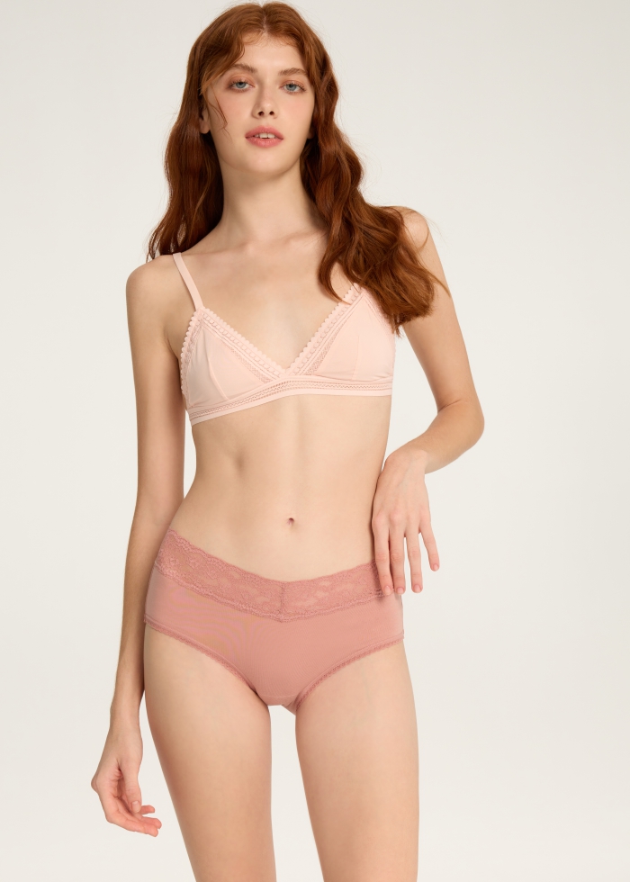 Weather Mood．High Rise Cotton V Lace Waist Brief Panty（Desert Sand）