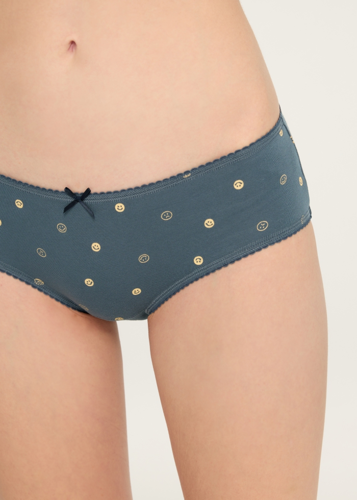 Warm and Breezy．Mid Rise Cotton Picot Elastic Brief Panty(Emotions Pattern)