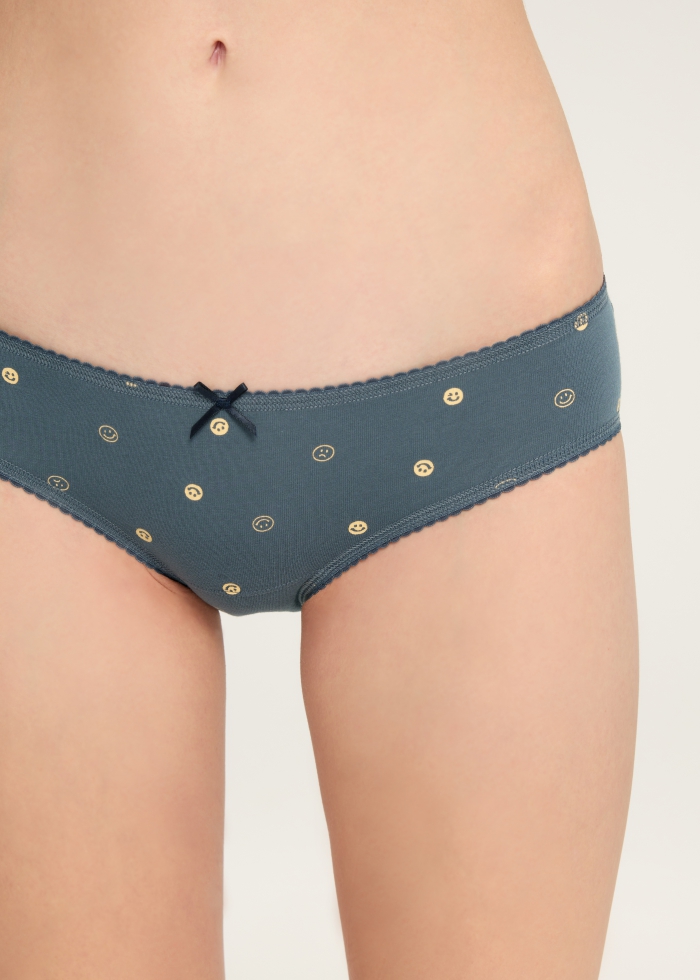 Warm and Breezy．Low Rise Cotton Picot Elastic Brief Panty(Emotions Pattern)