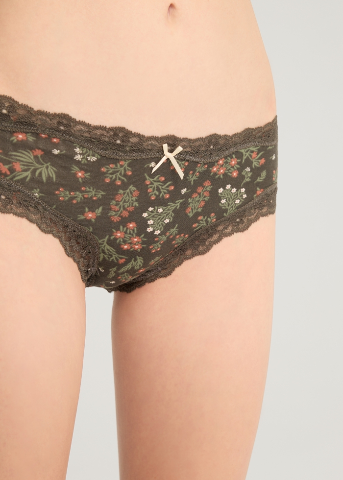 Winter Forest．Mid Rise Cotton Lace Trim Hipster Panty(Blossom Pattern)