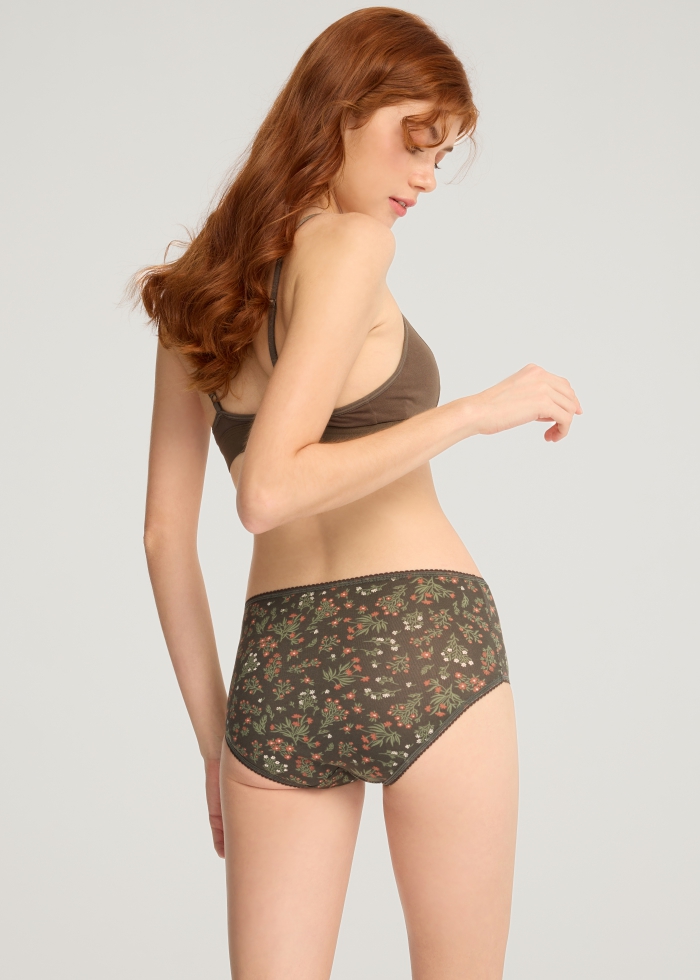 Winter Forest．High Rise Cotton Picot Elastic Brief Panty(Oxblood Red-Shiny Ribbon)