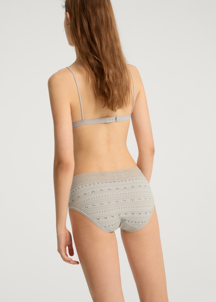 Winter Forest．High Rise Cotton V Lace Waist Brief Panty(Nordic Pattern)