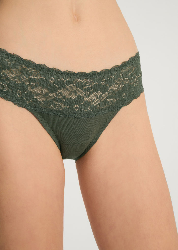 Winter Forest．Low Rise Cotton Stretch Lace Waist Brief Panty(Thyme)