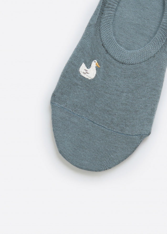 Village Life．Women Low Cut Ankle Socks(Goblin Blue-Embroidery Goose)