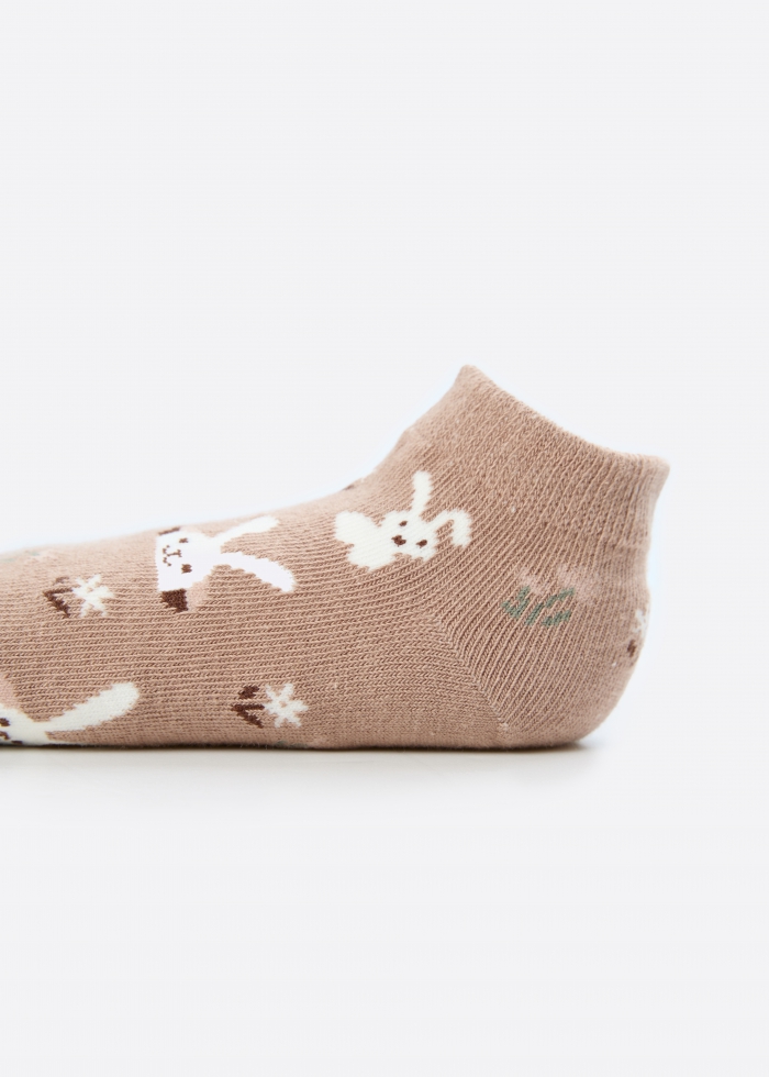 (3-Pack) Village Life．Girls Ankle Socks(Rabbit Peek-a-boo)