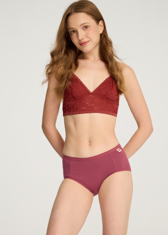 Love Story．High Rise Cotton Brief Panty（Earth Red-Strawberry）