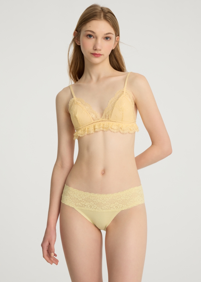Spring Fever．Mid Rise Cotton Stretch Lace Waist Brief Panty（Reed Yellow）