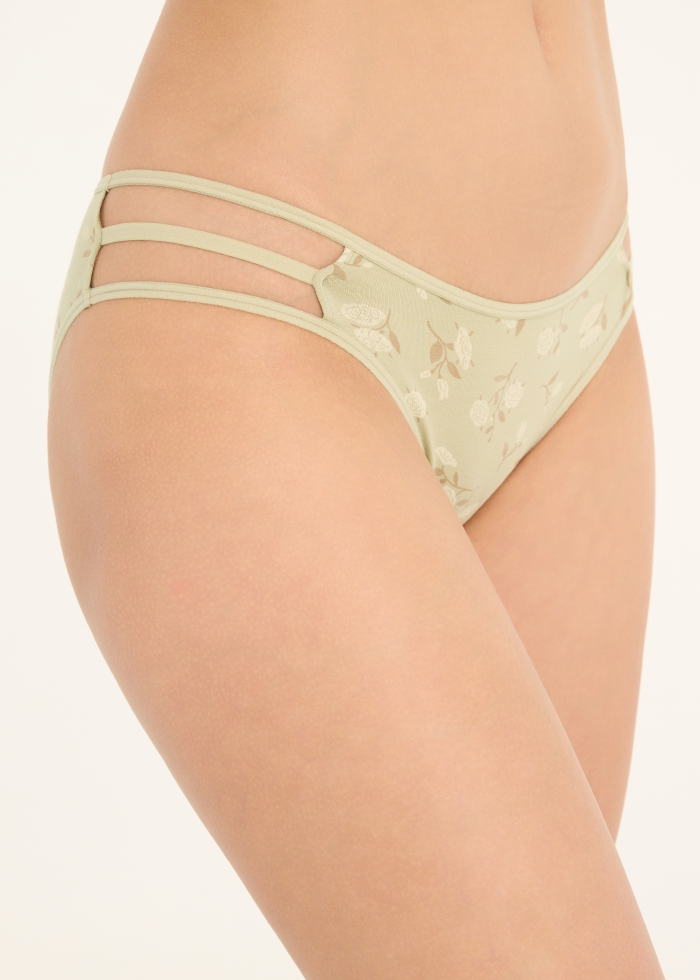 Hygiene Series．Mid Rise Cotton Caged Side Hipster Panty(Flora Pattern)