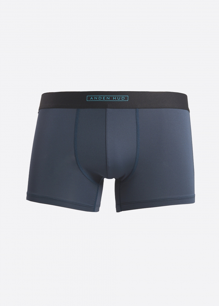 男款_吸濕排汗機能系列．短版腰帶平口內褲（湛藍-框框logo）