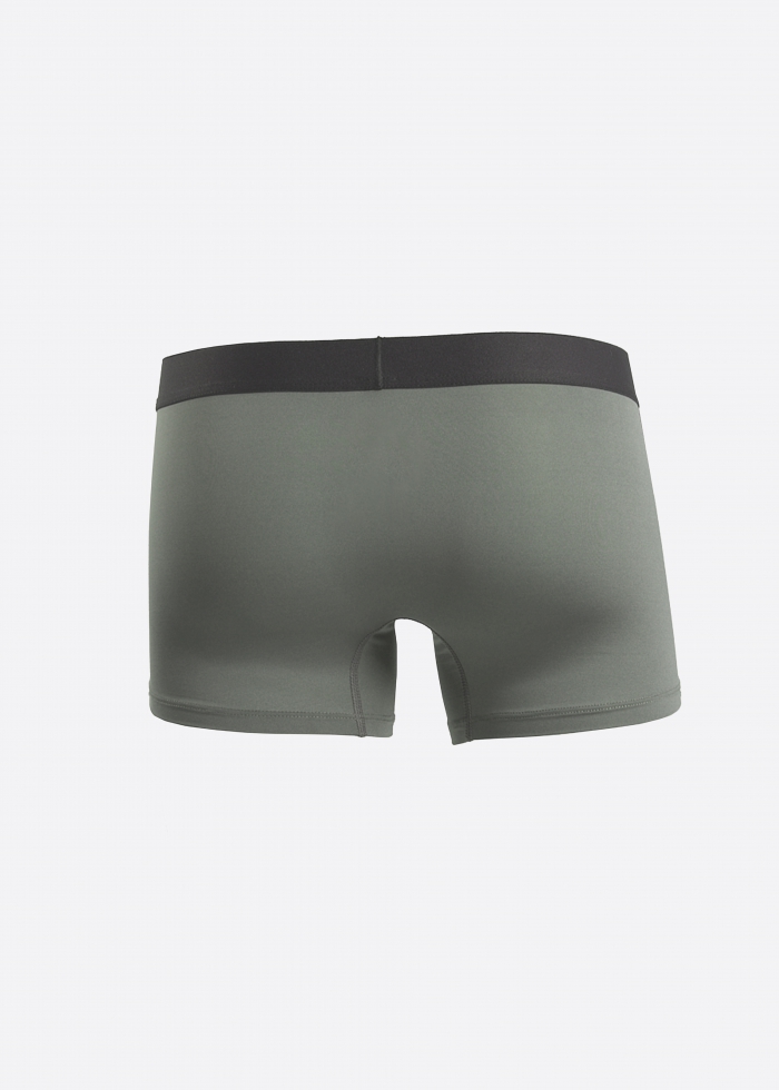 男款_吸濕排汗機能系列．短版腰帶平口內褲(湛藍-框框logo)