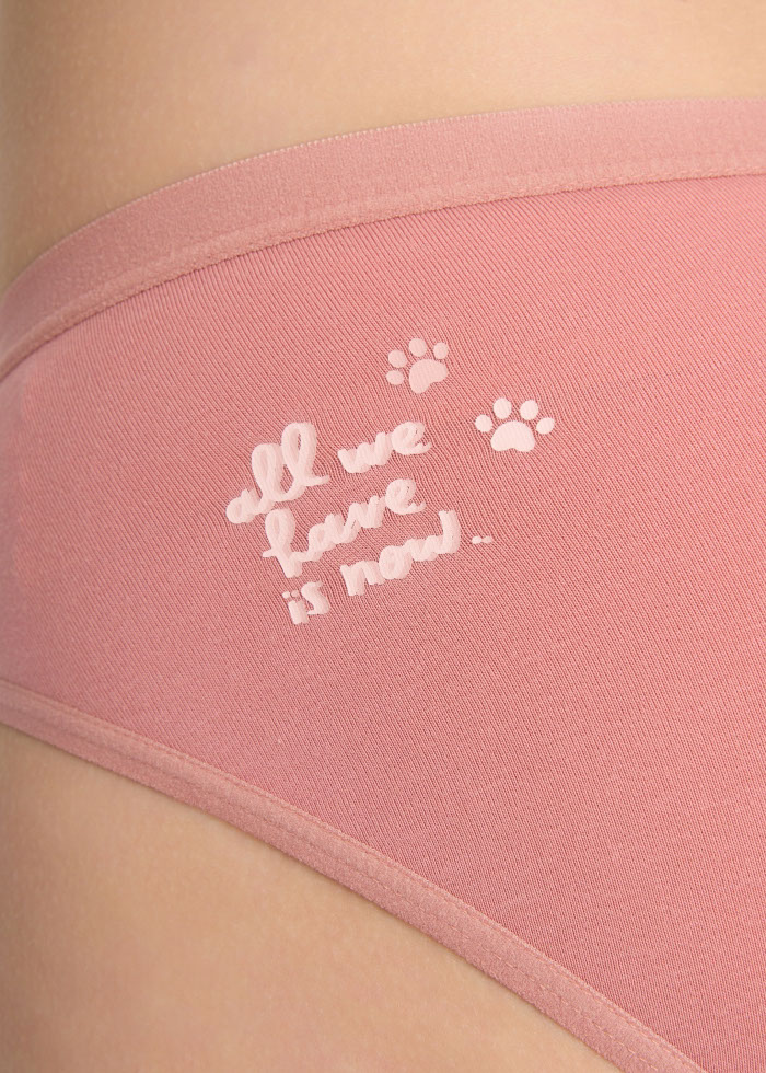 Life With Pets．Low Rise Cotton Brief Panty(Kitten Waistband)