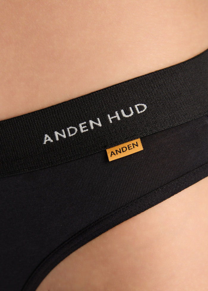 Denim Style．High Rise Cotton Brief Hipster Panty（AH Black Waistband）
