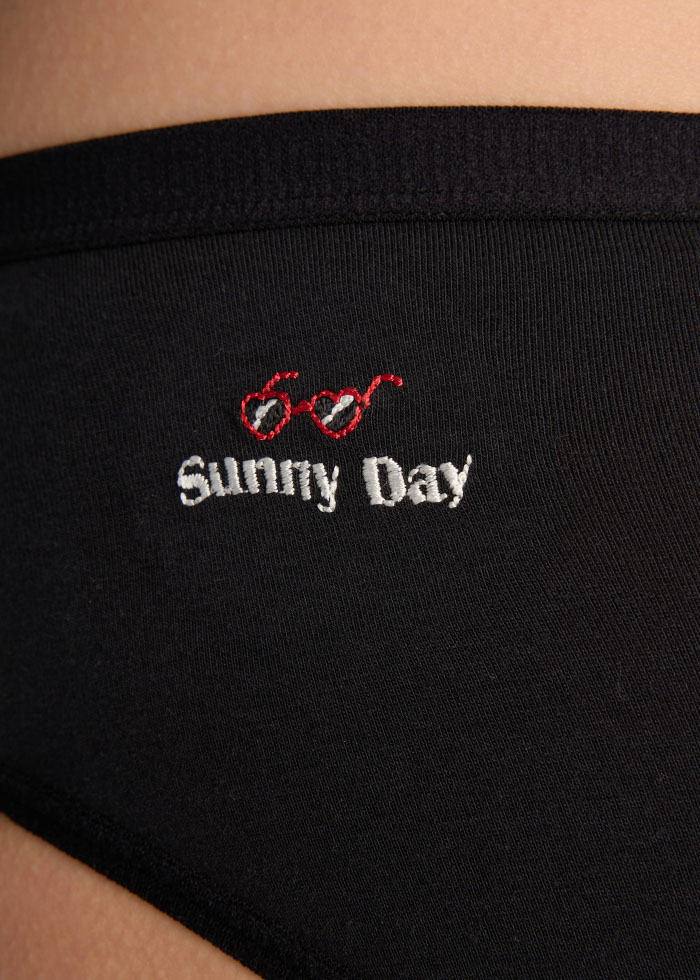 Classic Denim．Mid Rise Cotton Brief Panty（Sunglasses Embroidery）