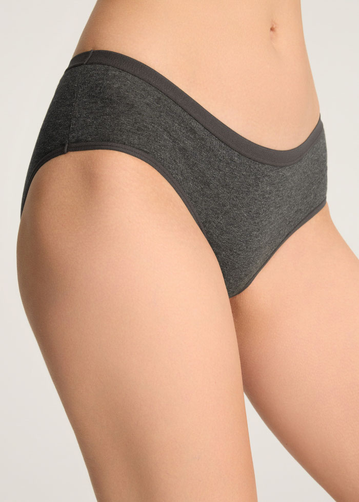 Zoophilist．Mid Rise Cotton Brief Panty（Dark Heather Black）